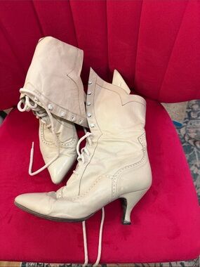Cream Lace-Up Women's Victorian-Inspired Heeled Ankle Boots